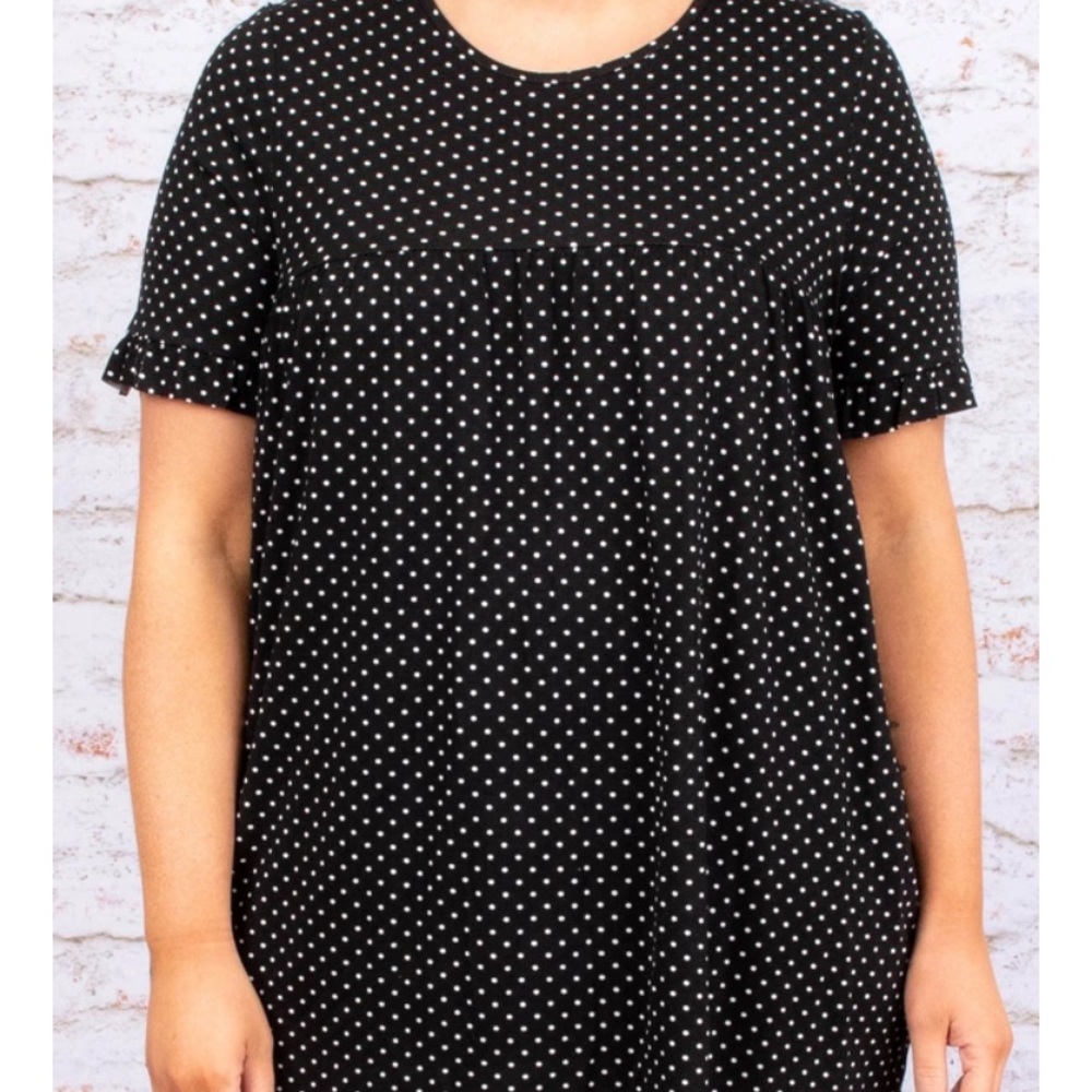 New w/o Tags Black and White Polka Dot Blouse